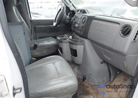 2010 Ford E-250 Commercial/Recreational z USA, uszkodzony, nr VIN 1FTNE2EW0ADA79440